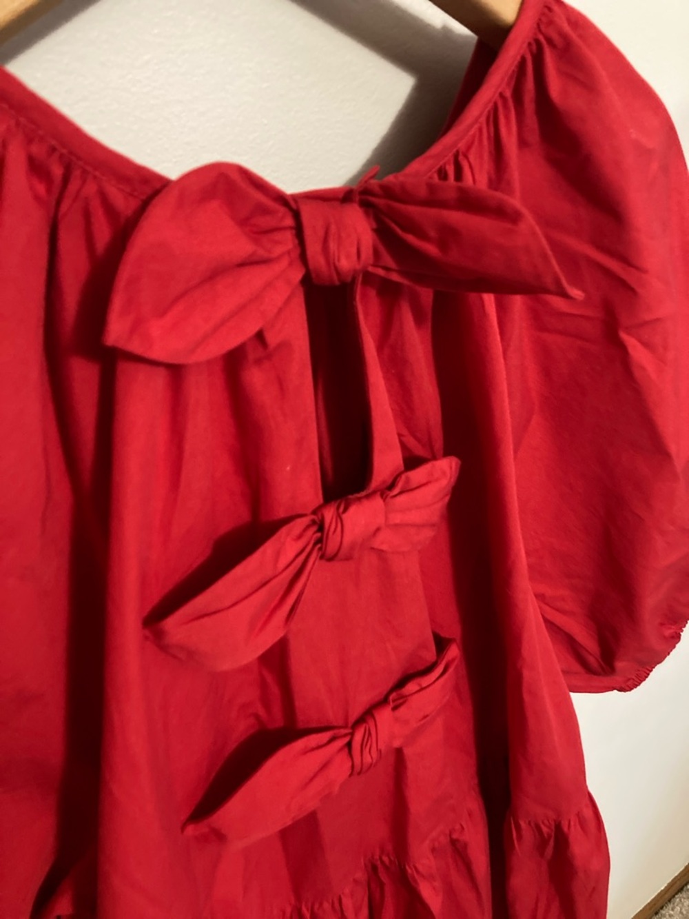 Sweet Magnolia Red Puff-Sleeve Tiered Dress with Bows in back, size XL - Picture 7 of 9